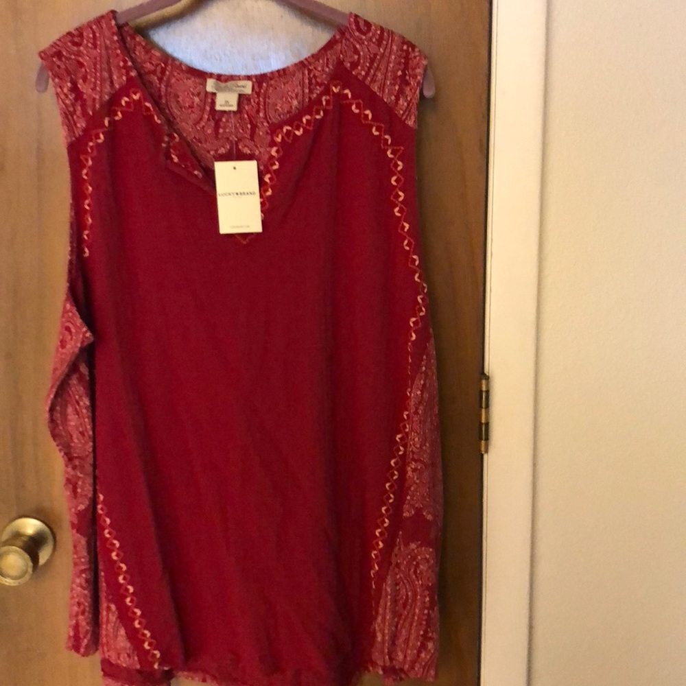 Sleeveless top